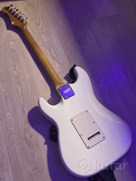 Электрогитара jet js-300 ow в идеальном состоянии — фото 3