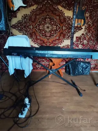 Roland G800