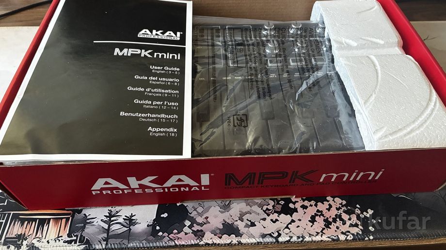 MIDI клавиатура AKAI MPK Mini MK2 Special Edition — фото 3