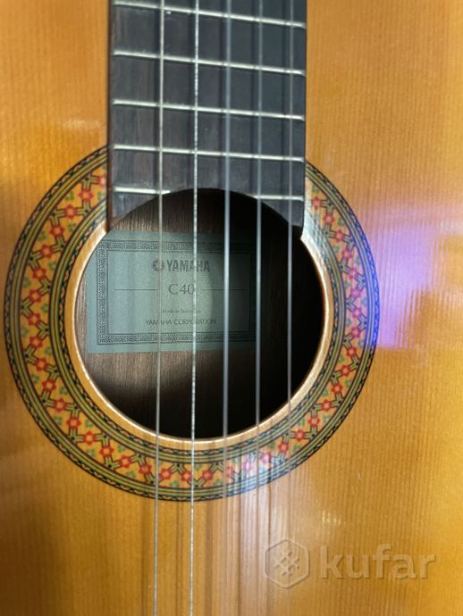 Гитара Yamaha C40 + аксессуары — фото 2