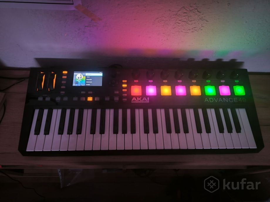 Midi-клавиатура Akai Pro Advance 49 — фото 3