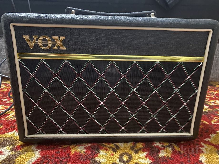 Комбик для бас гитары VOX Pathfinder 10 — фото 1