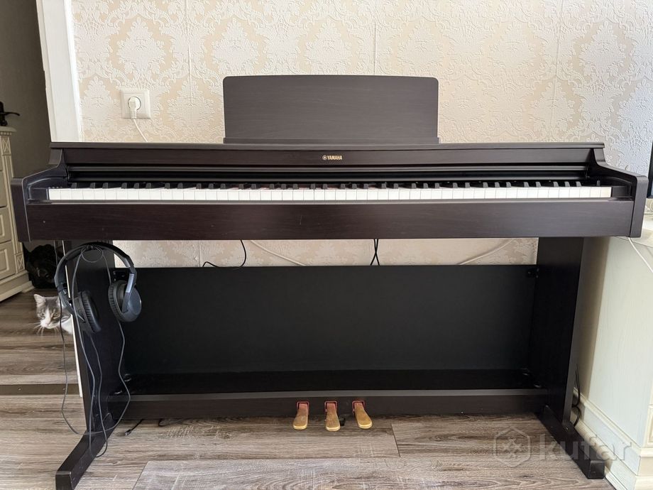 Цифровое пианино Yamaha — фото 1