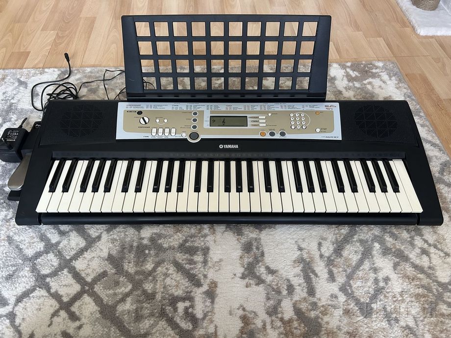 Синтезатор Yamaha PSR-R200 — фото 3