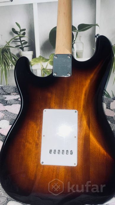 Электрогитара Squier Stratocaster — фото 4