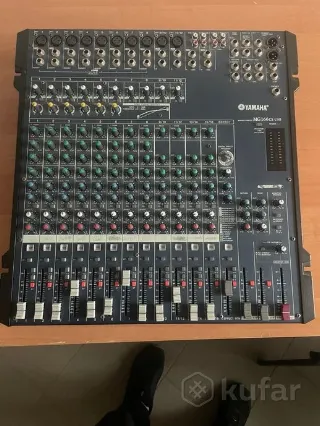 Микшерский пульт Yamaha