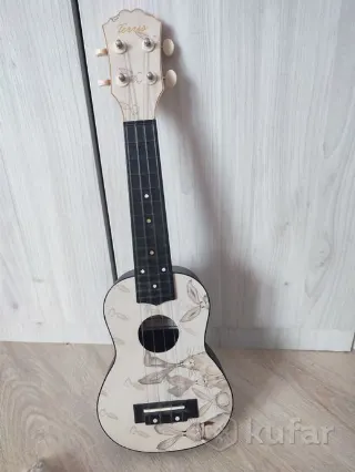 Укулеле terris