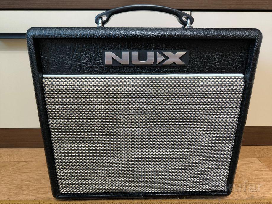 Гитарный комбоусилитель Nux Mighty 20 Mk II