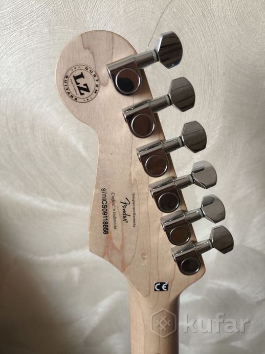 Электрогитара Fender Squier Bullet Stratocaster — фото 4