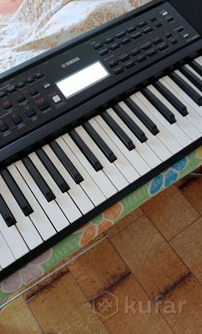 Синтезатор Yamaha PSR-383, в идеале, динамич. клав — фото 2