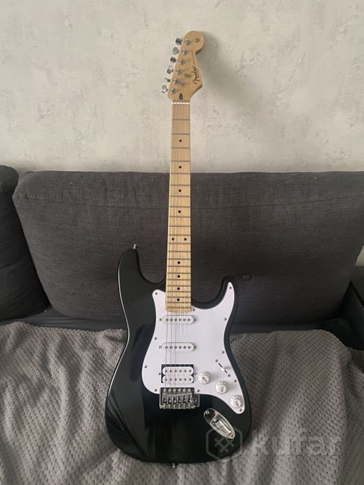 Электрогитара fender Stratocaster — фото 2