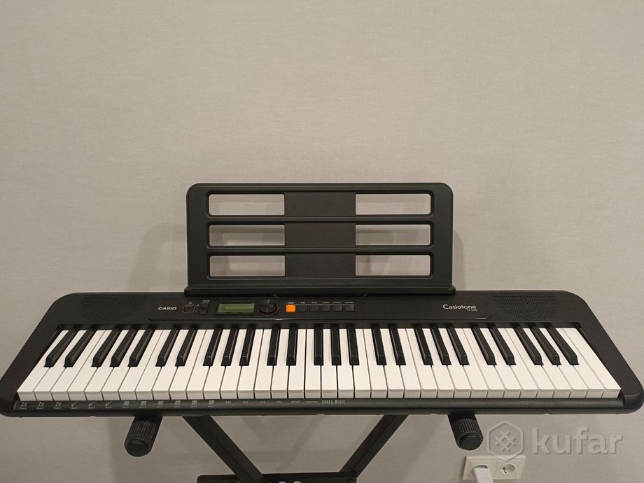 Синтезатор Casiotone CT-S200