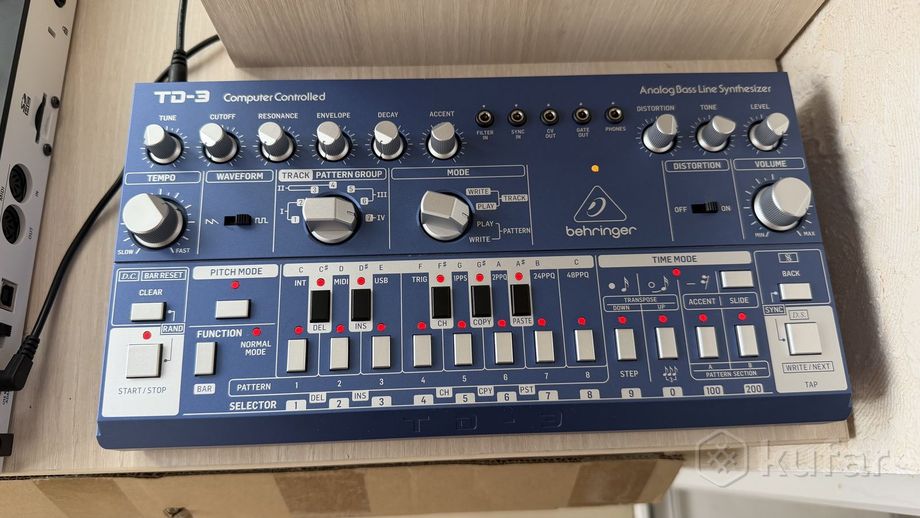 Behringer td-3 — фото 5