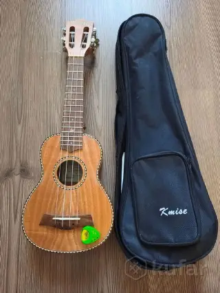Укулеле kmise