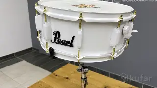 PEARL steel Snare. Acrylic white.