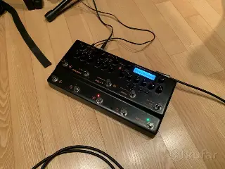 NUX Trident гитарный процессор