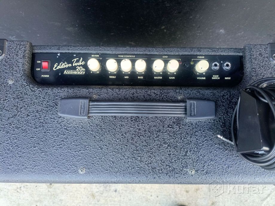Ламповый гитарный комбо Hughes&Kettner — фото 2