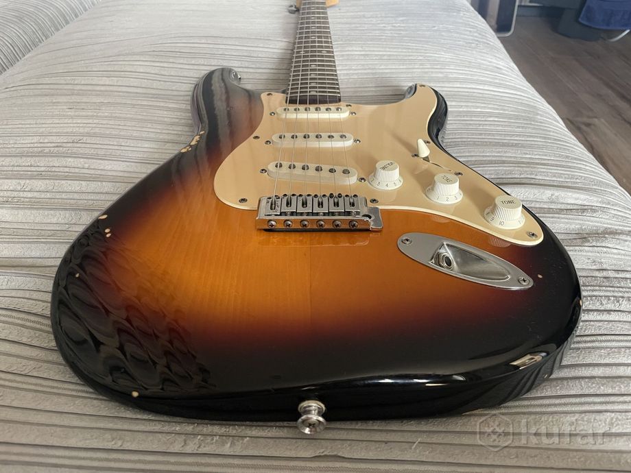 Электрогитара Squier Stratocaster — фото 2