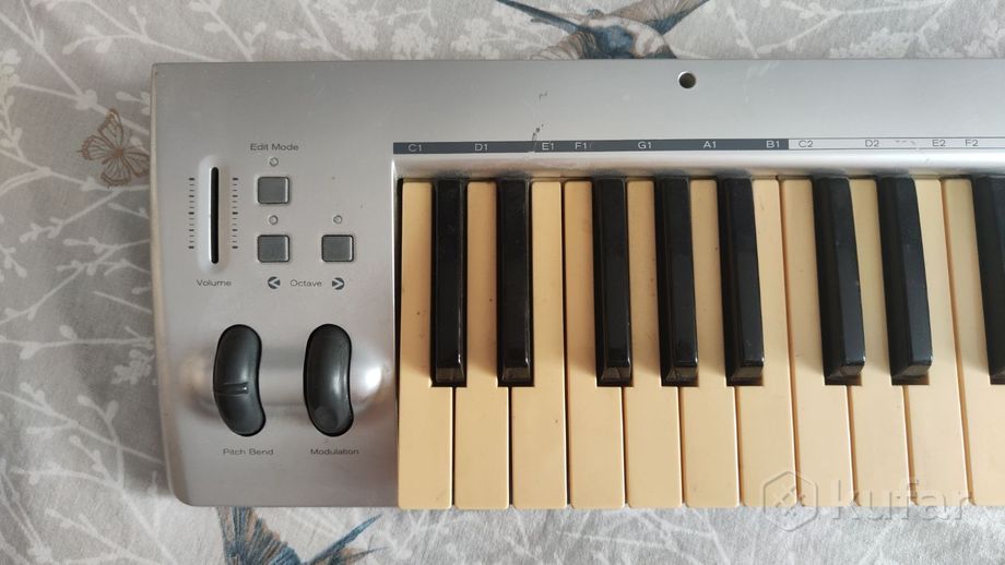 Midi-Клавиатура M-audio KeyRig 49 — фото 4