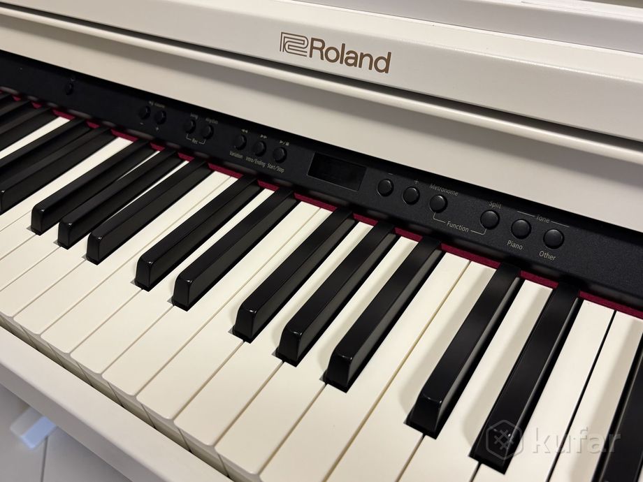Цифровое пианино Roland RP501R — фото 3