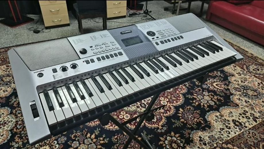Синтезатор Yamaha PSR-E413 — фото 2