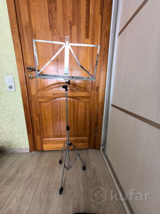 Пюпитр- подставка для нот