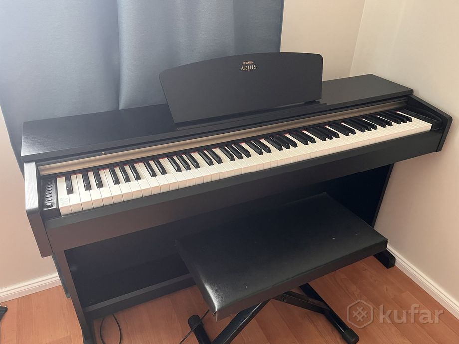 Цифровое пианино Yamaha Arius P-45 B Stage, черное