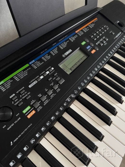 Синтезатор Yamaha PSR-E253 — фото 1