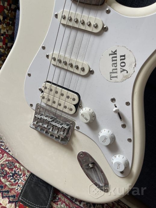 электрогитара Fender Squier Bullet Stratocaster — фото 2