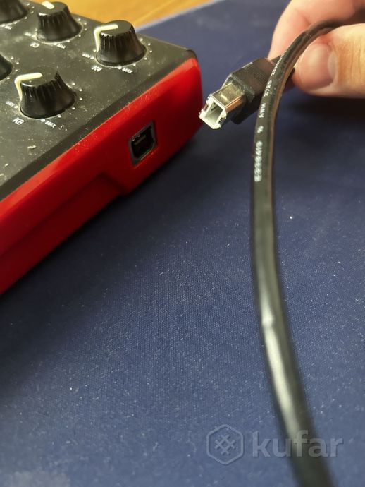 MIDI-клавиатура AKAI MPK Mini MK2 — фото 2