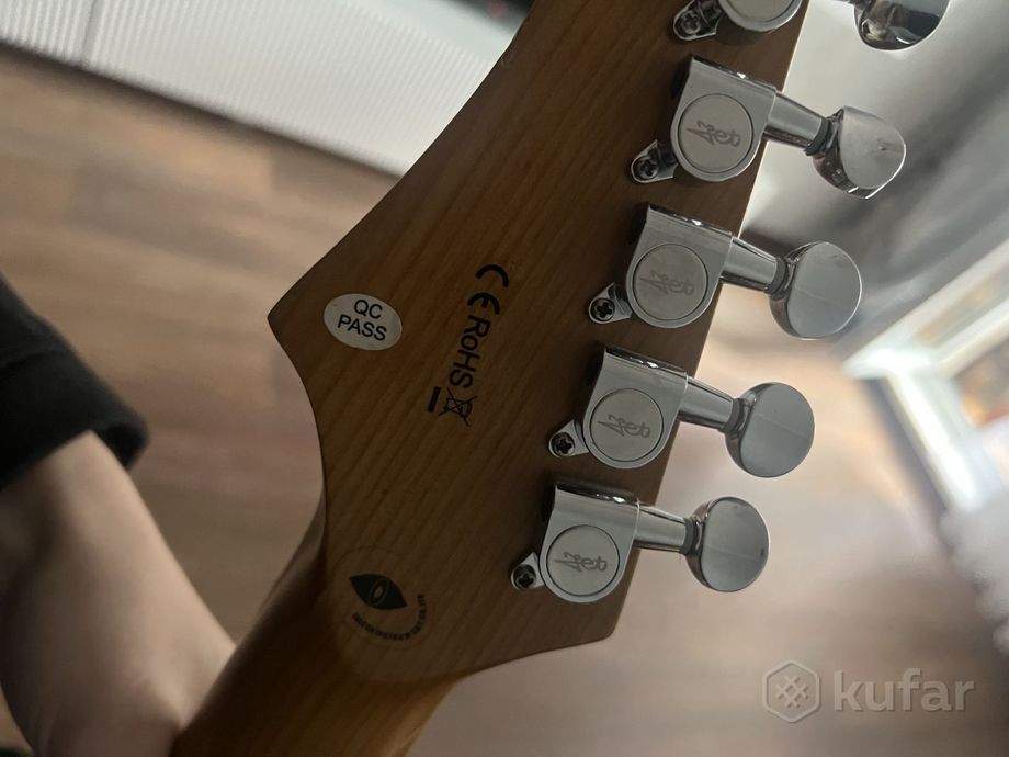 Гитара Jet js400 bk + комбиусилитель Marshall — фото 3