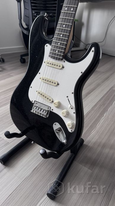 Fender Squire Stratocaster — фото 2
