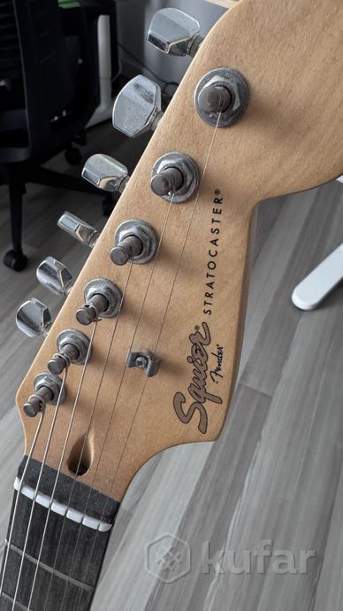 Fender Squire Stratocaster — фото 3