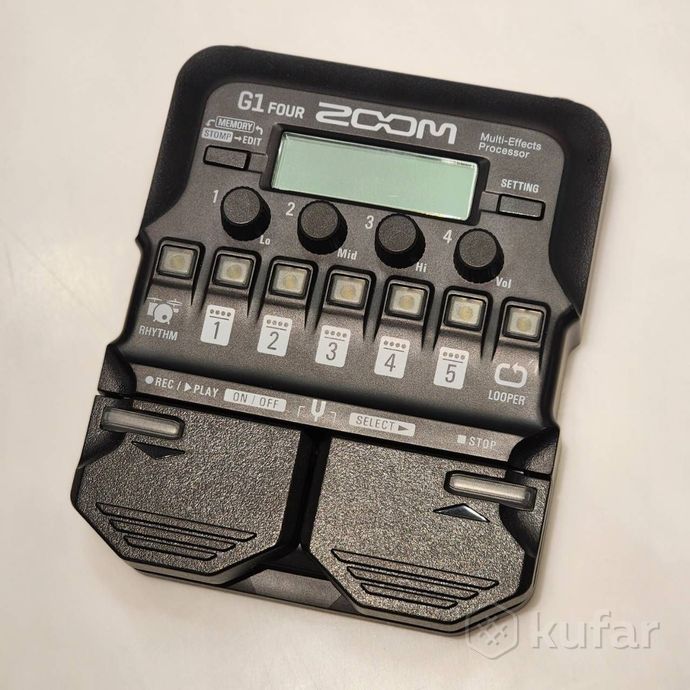 Гитарный процессор Zoom G1 four