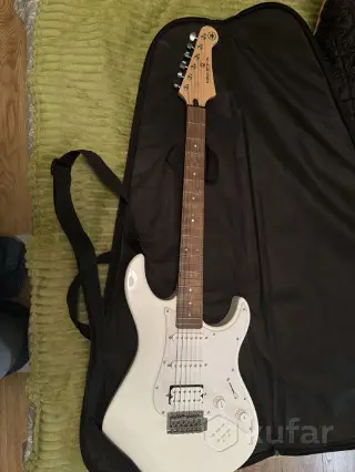 Электрогитара YAMAHA PACIFICA 012 WH