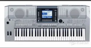 Сиснтезатор Yamaha PSR S 700