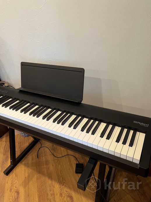 Цифровое пианино Roland FP-30X + стойка Soundking — фото 3