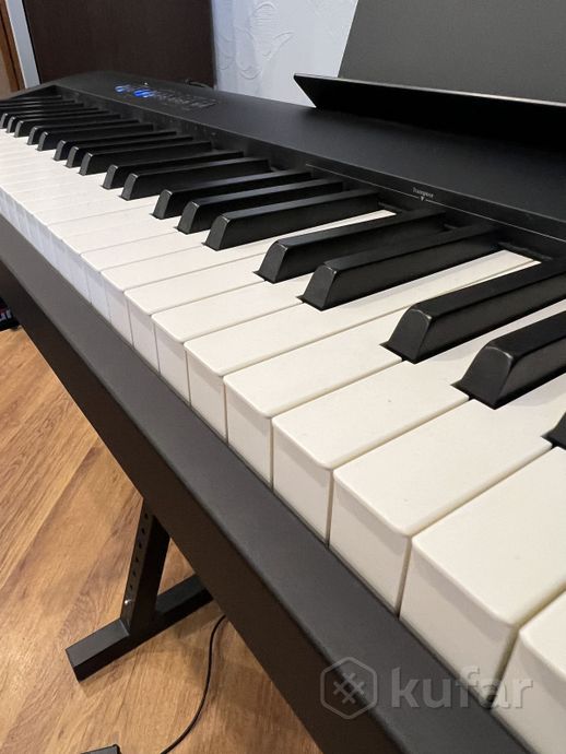 Цифровое пианино Roland FP-30X + стойка Soundking — фото 4