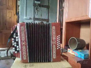 Баян
