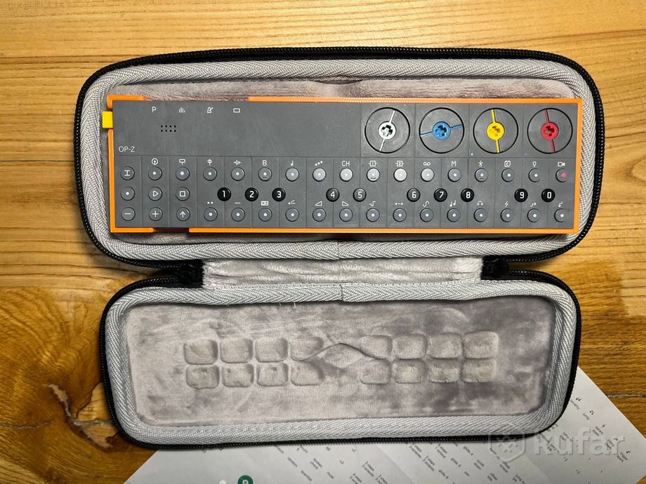 Teenage Engineering OP-Z Синтезатор-секвенсер — фото 4