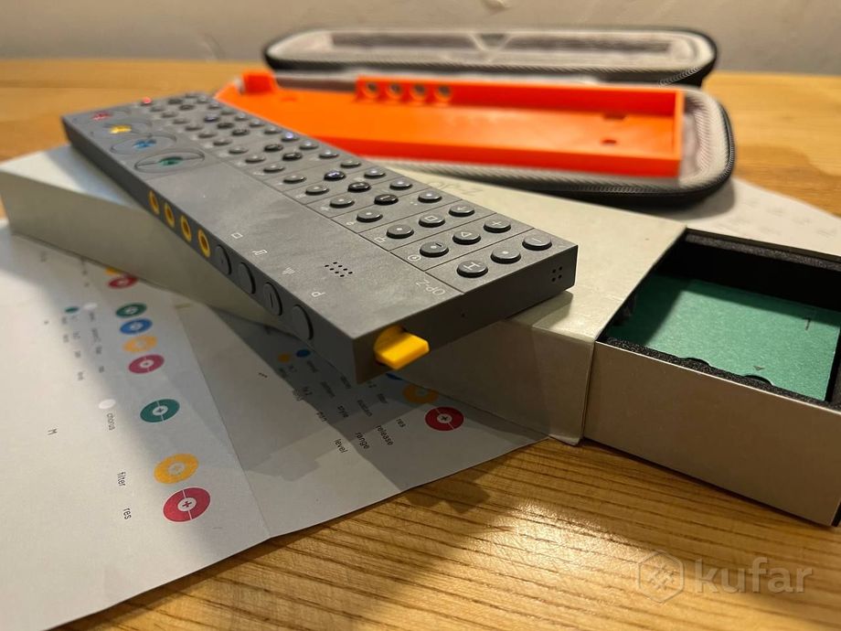 Teenage Engineering OP-Z Синтезатор-секвенсер — фото 5