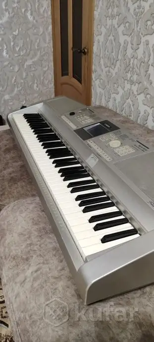 Синтезатор Yamaha Portable Grand DGX-305