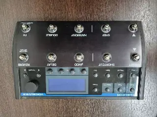 Вокальный процессор TC HELICON VOICELIVE 2