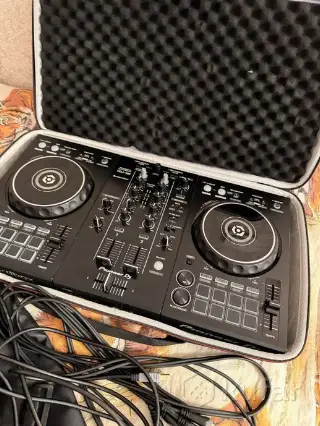 DDJ-400