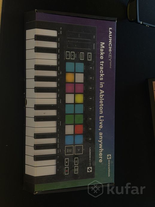 Midi клавиатура launchkey mk3 — фото 1
