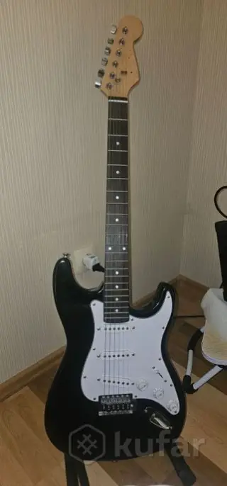 электрогитара Stratocaster