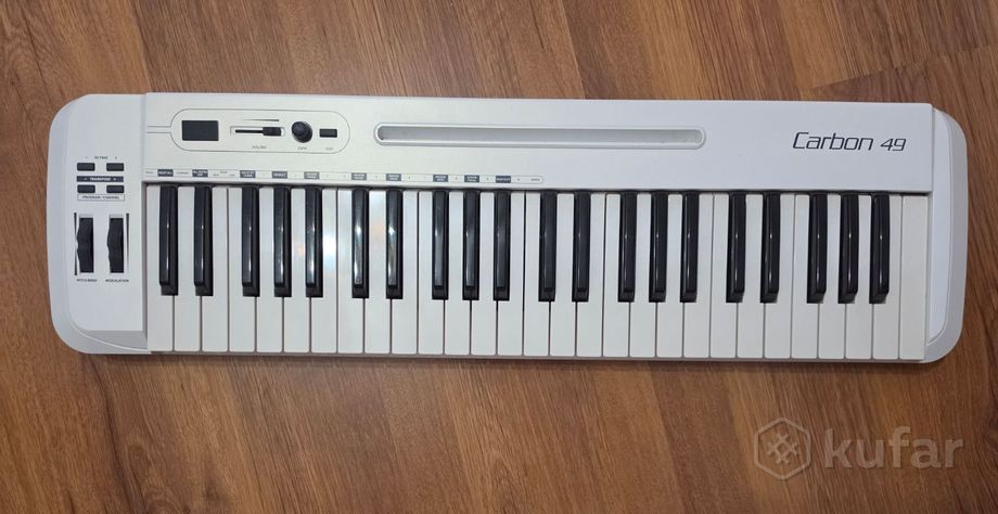 MIDI-клавиатура Samson Carbon 49 — фото 1