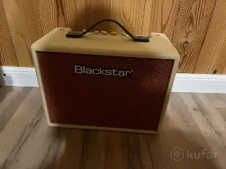 Комбоусилитель Blackstar Debut 15 E