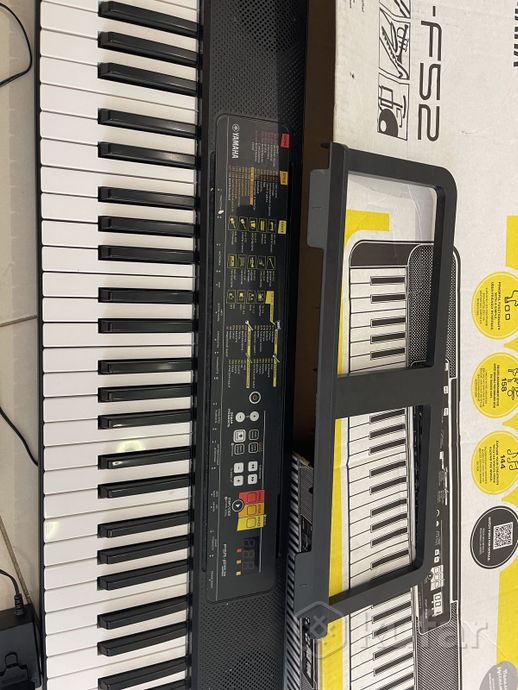 Синтезатор YAMAHA PSR-F52 — фото 3
