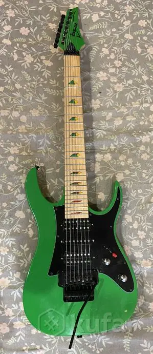 Ibanez UV777